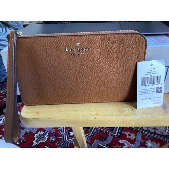 KATE SPADE NWT, Lucy Pebble Leather, medium Zip Wristlet, Warm Ginger/Tan/Saddle - Picture 3 of 6